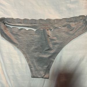 Medium danskin seamless thong